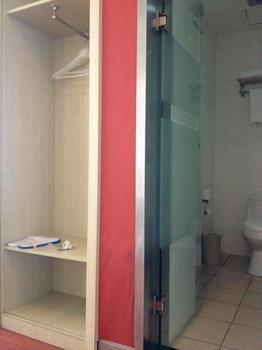 Hanting Express Hotel Wuxi Sunshine Square Esterno foto